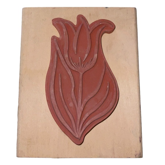 Anita's Brand Single Tulip Flower 4 1/2"x3 1/2" Rubber Stamp - Picture 4 of 4